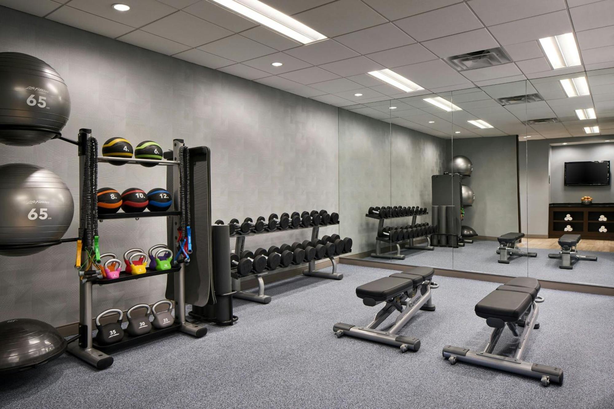 Washington Dulles Marriott Suites Herndon Εξωτερικό φωτογραφία